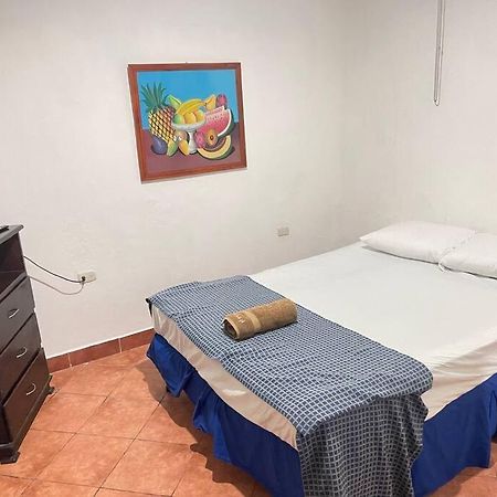 Apartamento Nilxon / Habitacion Granada  Kültér fotó